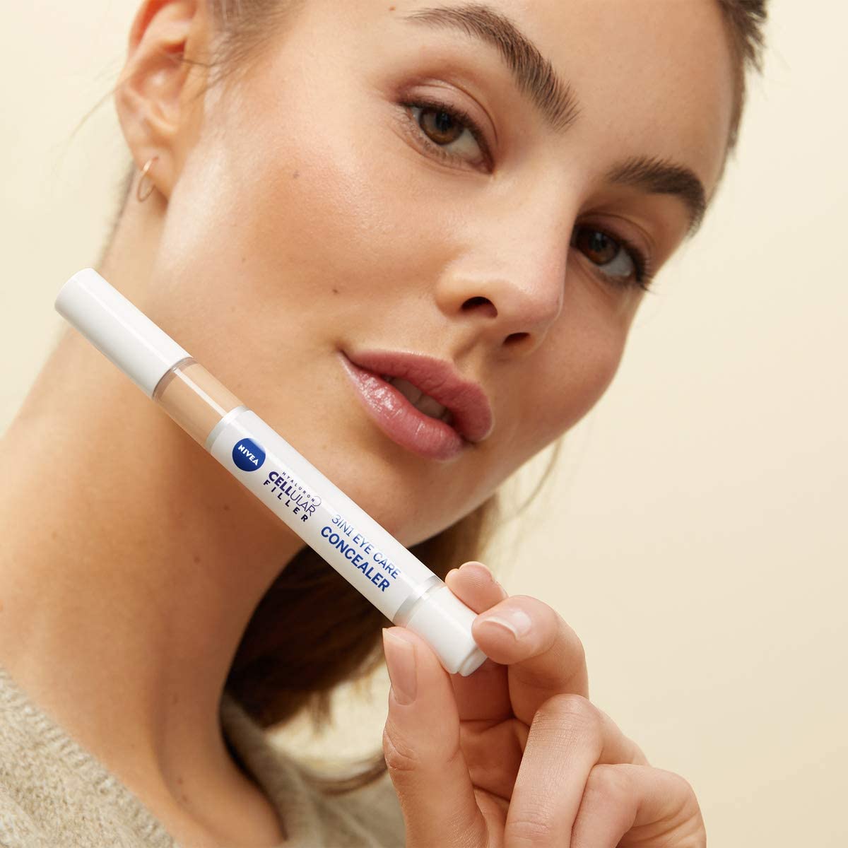NIVEA - Cellular 3-in-1 Eye Care Concealer
